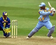 Dravid's punch through square- a sight to behold